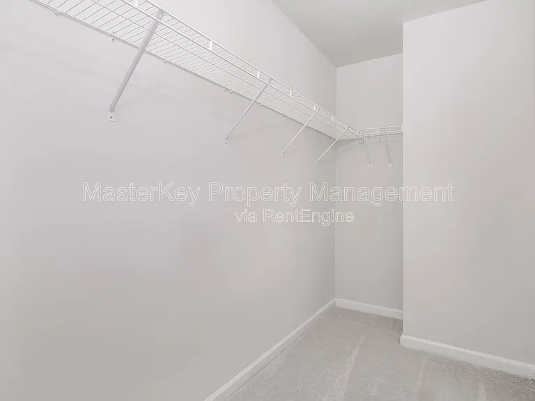 2061 Caen St — Photo 20