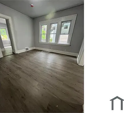 15540 Baylis St — Photo 10