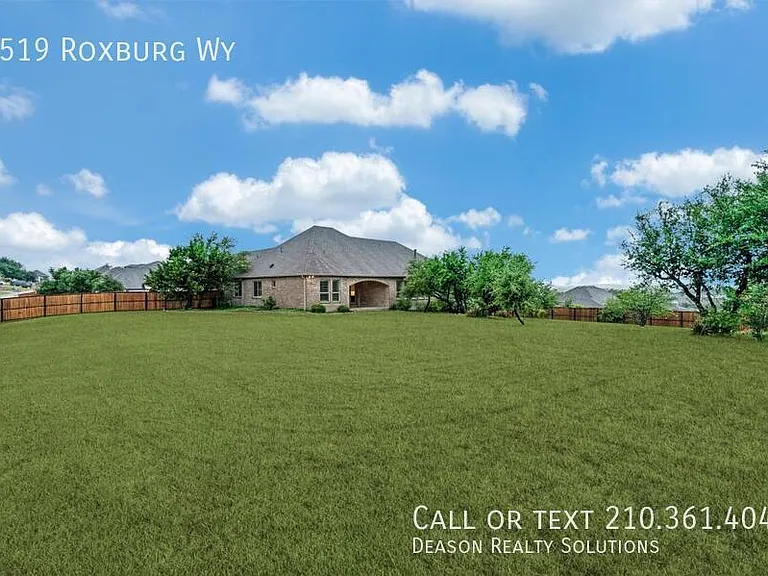 1519 Roxburg Way — Photo 25