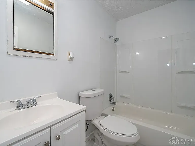 4141 Melgrove Ave — Photo 3
