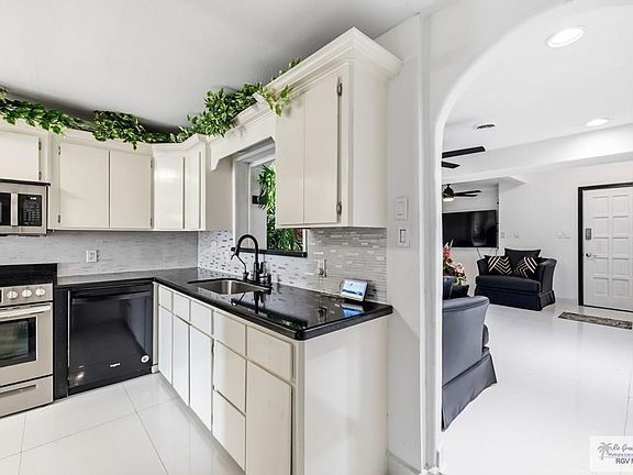 3rd image of 3744 Boca Chica Blvd #100-B