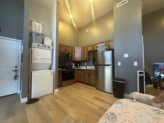 3rd image of 317 S Anderson St #1
