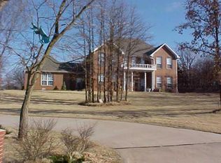 3200 E Wakefield Ln, Choctaw, OK 73020