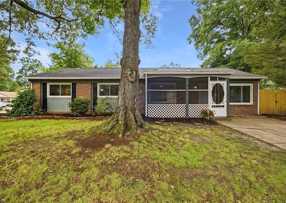 1st image of 4637 Magnolia Dr
