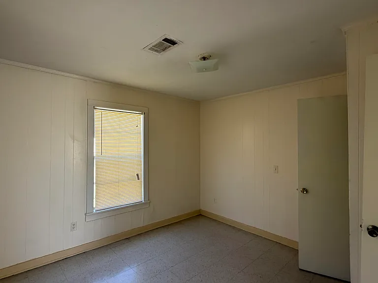 3722 Gammill St — Photo 3