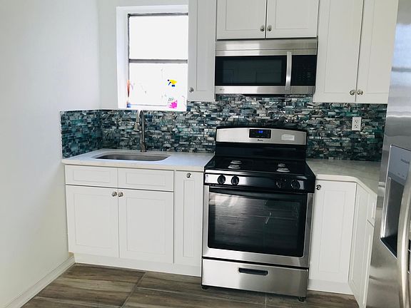 2nd image of 8619 Avenue J