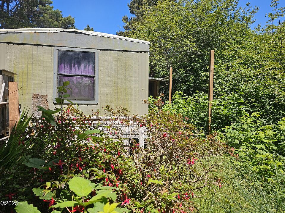 2nd image of 4915 SW Stormwatch Ave