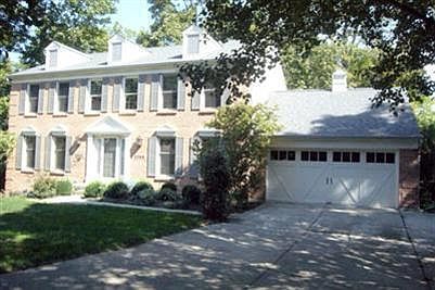 1st image of 2996 Treeknoll Ct