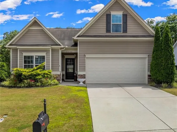 3740 SW Ridge Bluff Pl, Gainesville, GA 30507