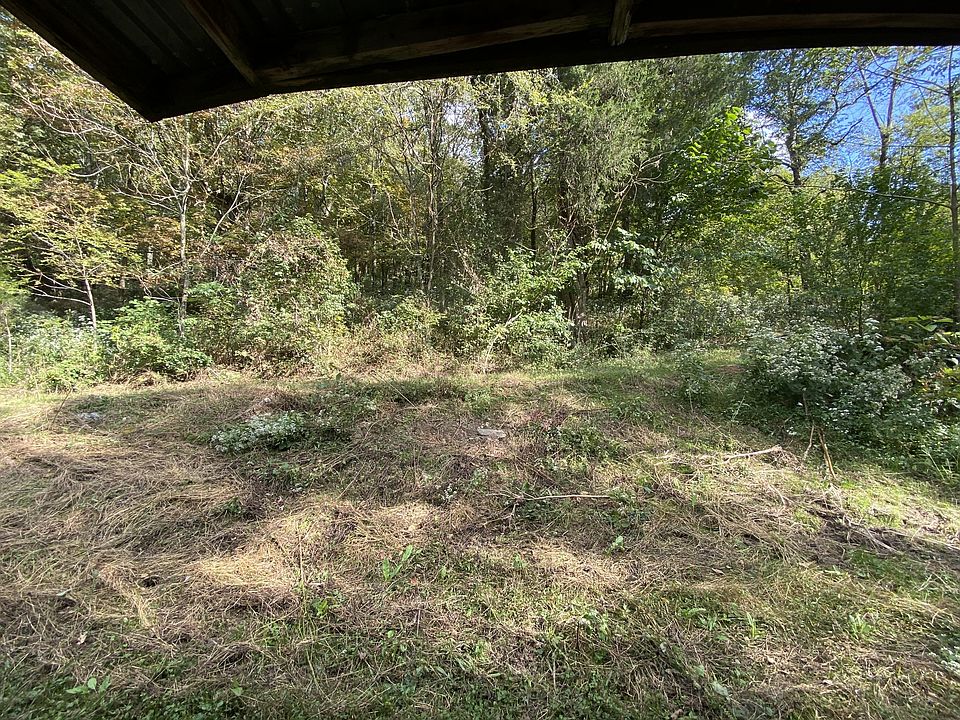 2nd image of 3527 Ella West Cir