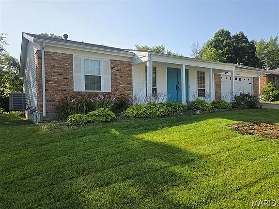 3rd image of 12902 Vista Ridge Ln