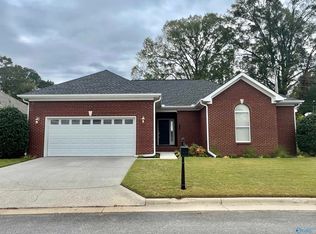 936 Tracey Ln SW, Decatur, AL 35601