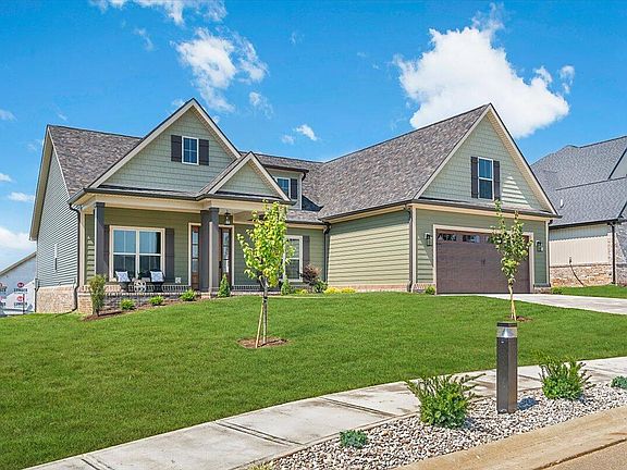 2nd image of 513 Saffron Ln