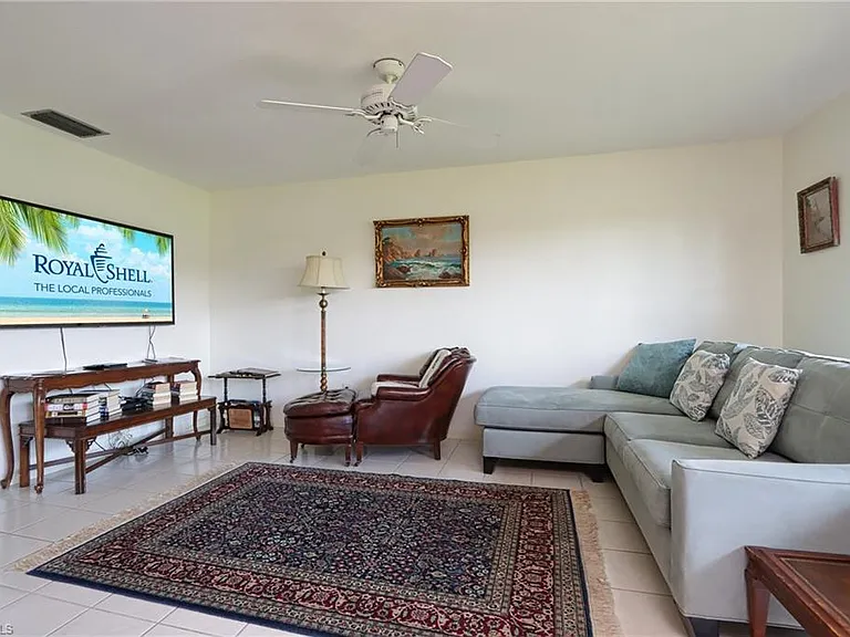 28387 Las Palmas Cir — Photo 13