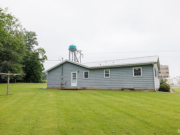 2nd image of 340 Carol Ave