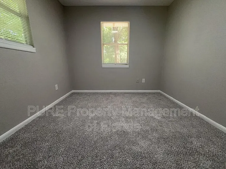 595 NW 100th St #A — Photo 44