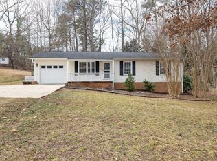 6913 Baywood Dr, Raleigh, NC 27613