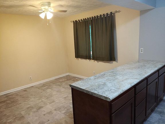5th image of 1800 Damon Ct
