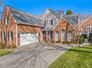 185 Coventry Park Ln, Winston Salem, NC 27104