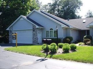 816 Oakland Dr, Dekalb, IL 60115