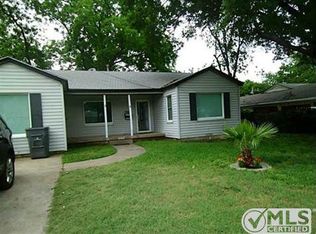 3535 Dutton Dr, Dallas, TX 75211
