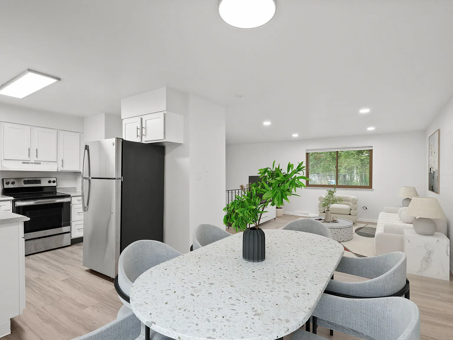 2 bed, 1.5 bath, 1000 sqft, $1,695 — Photo 3
