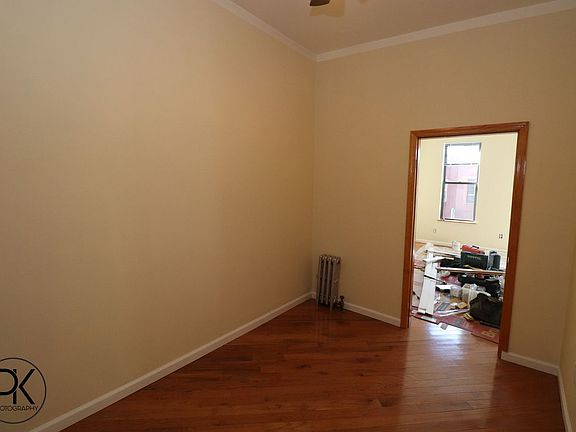3rd image of 664 Manhattan Ave #3RT
