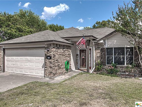 2nd image of 909 Silver Stone Dr