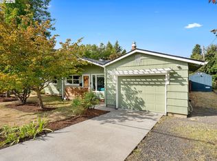 22015 SE Ash St, Gresham, OR 97030