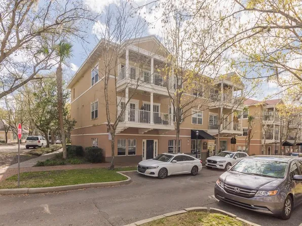 9119 SW 52nd Ave APT 301, Gainesville, FL 32608