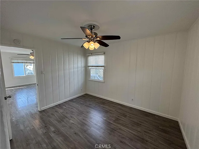 224 Bayview Dr #226 — Photo 2