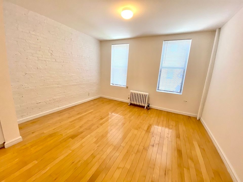 1st image of 3173 35th St APT 2