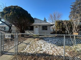 730 Kingsway, Kelowna, BC V1Y2C2