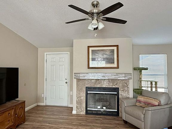5th image of 11812 S 212TH Avenue
