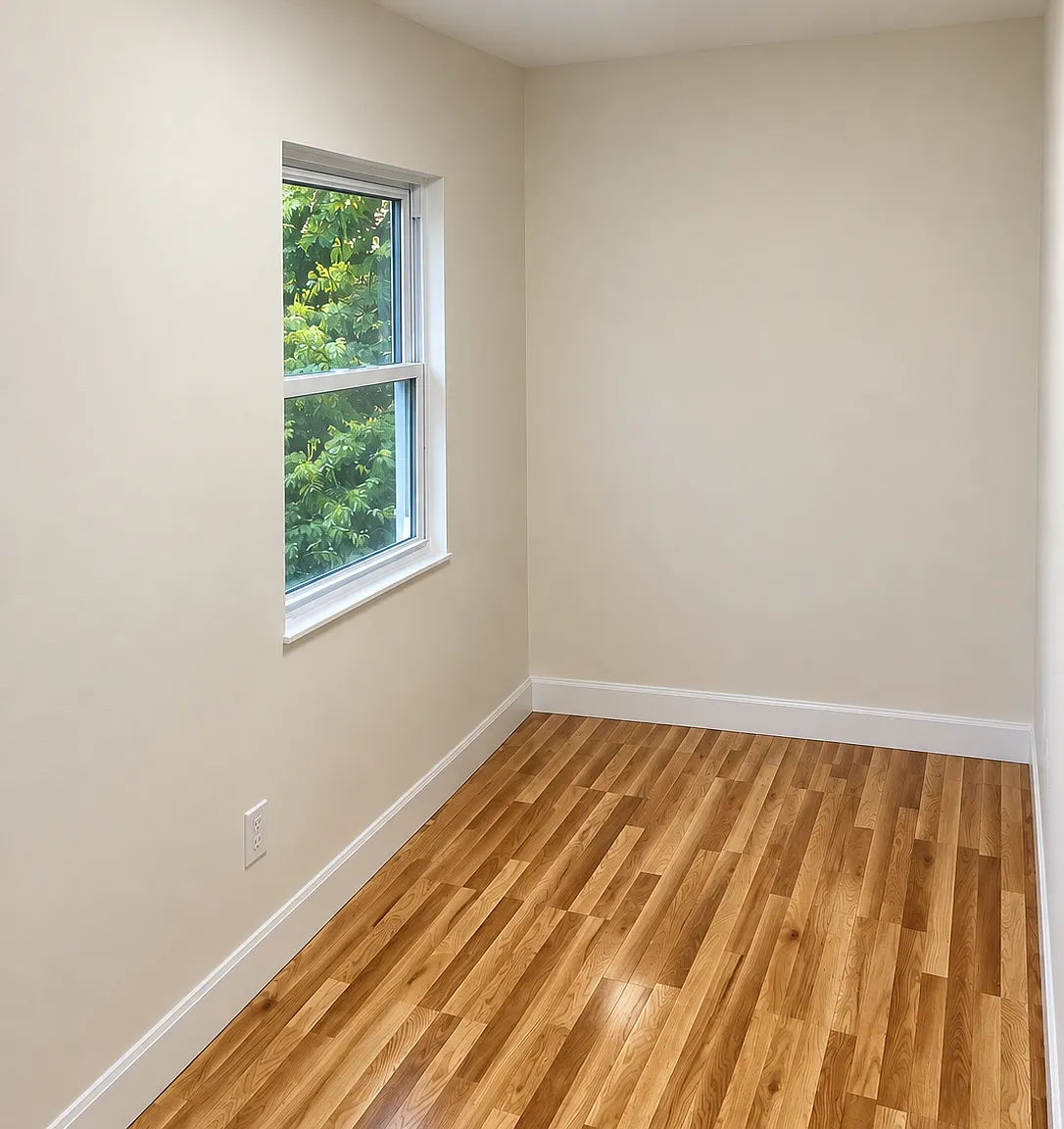 3 bed, 1200 sqft, $2,300 — Photo 2