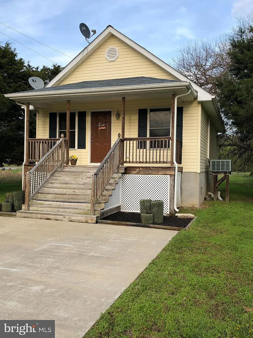 322 West St photo 1