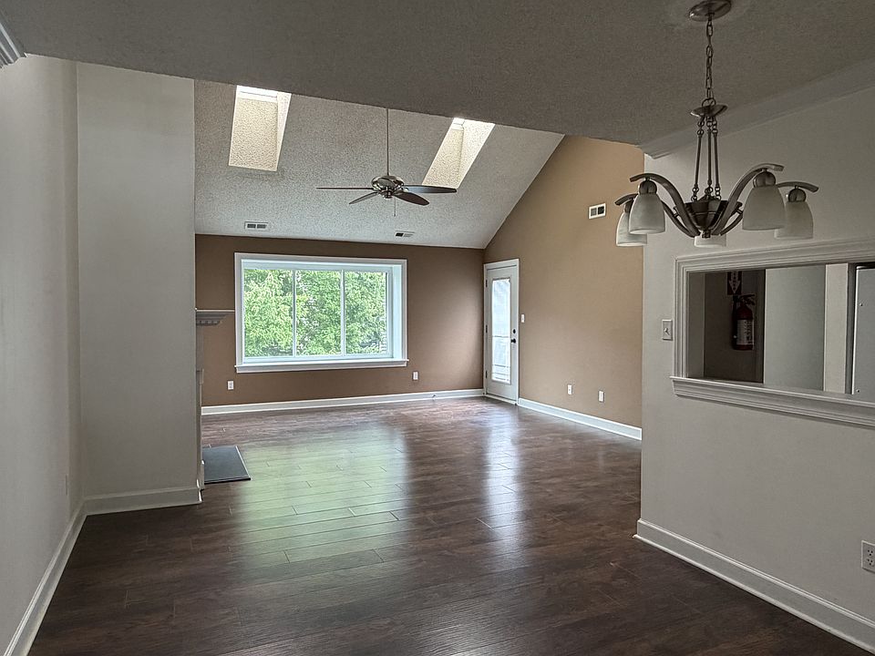 1st image of 4920-4920B Dunbarton Rd #B