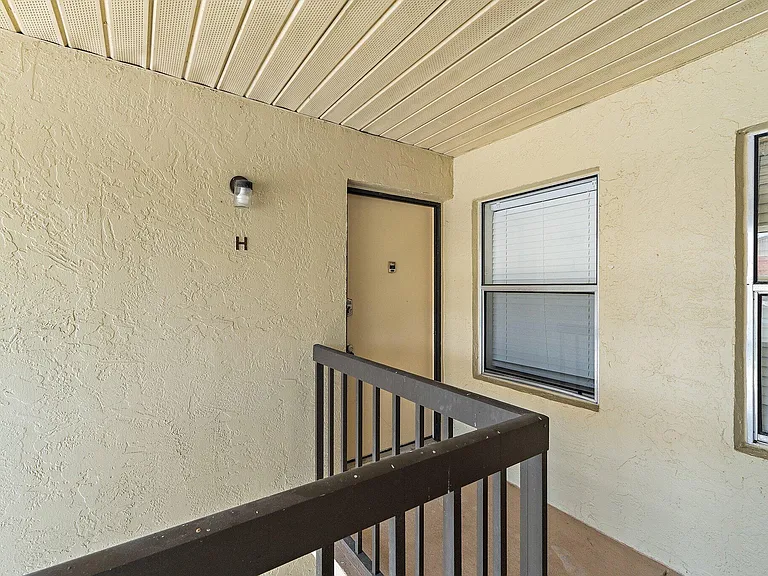 6531 Chasewood Dr #H — Photo 7