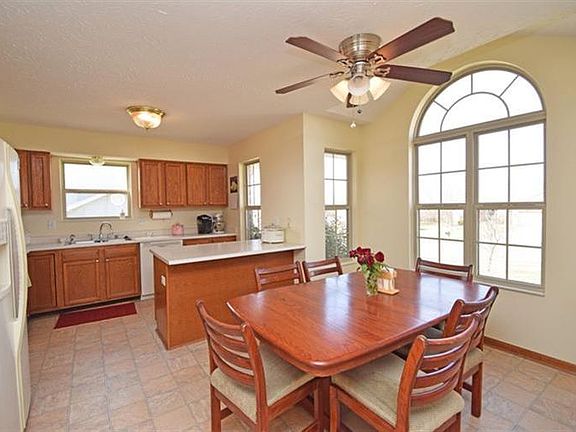 3rd image of 3061 Apple Knoll Ln