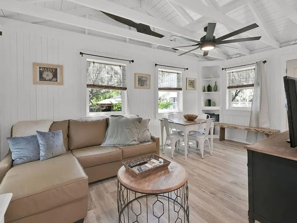 46 Marlborough Rd #ID1502007P