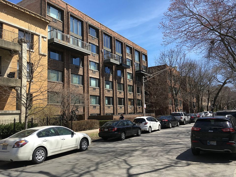 1st image of 644 W Arlington Pl APT 1G