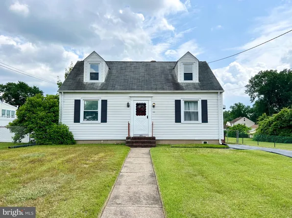 385 Miller Ave, Hamilton, NJ 08610