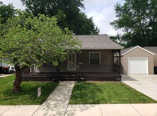 303 E Adams St, Washington, IL 61571