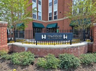 2655 Prosperity Ave APT 100, Fairfax, VA 22031