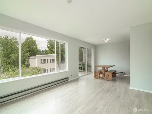 9911 NE 119TH Court, Kirkland, WA 98034