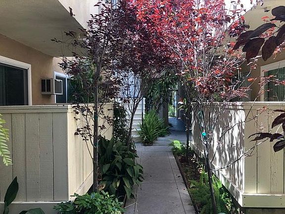 3rd image of 11956 Gorham Ave #4