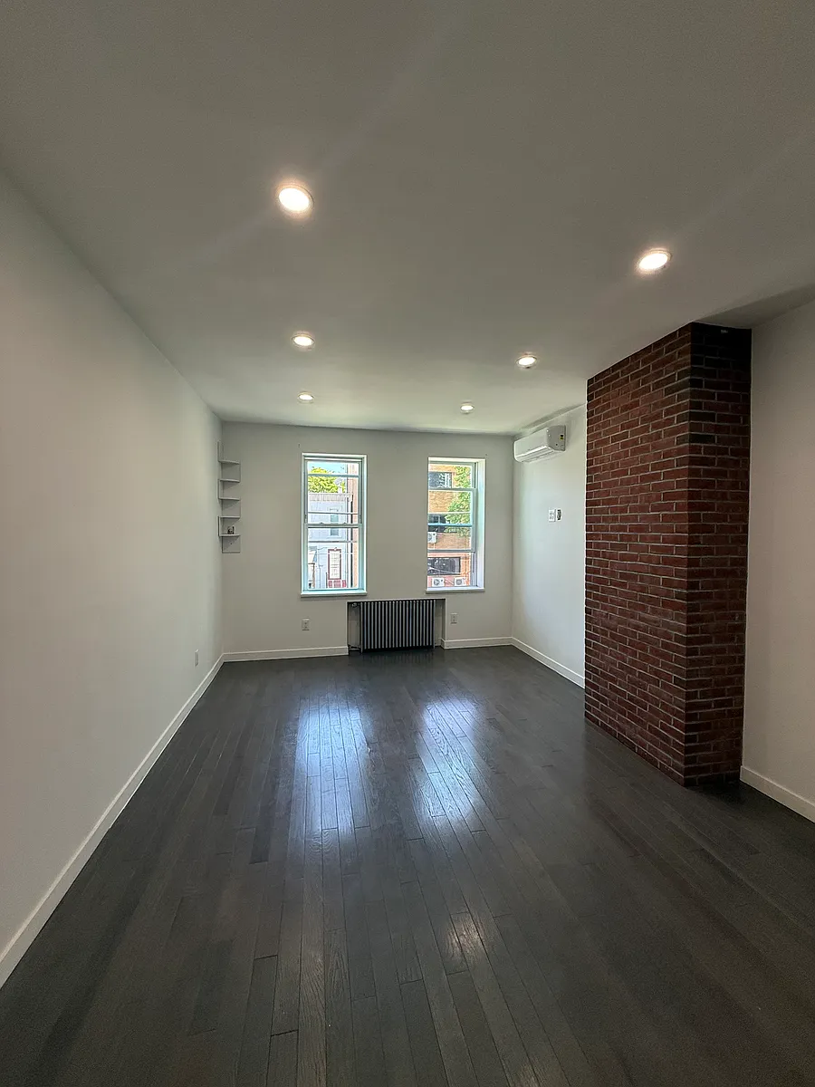Building Photo - 1676 Stephen St #2R