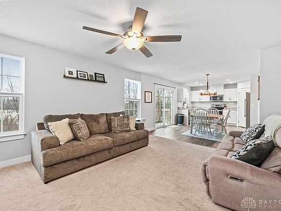 3rd image of 3770 Spencer Way