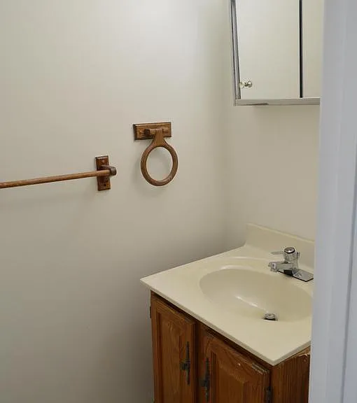 890 Gaming Sq — Photo 8