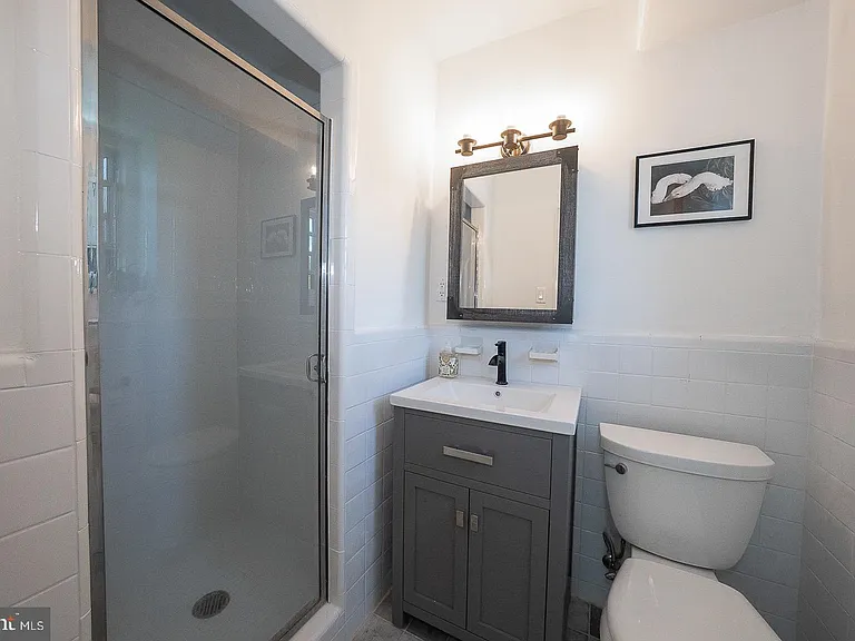 40 Old Lancaster Rd #512 — Photo 31